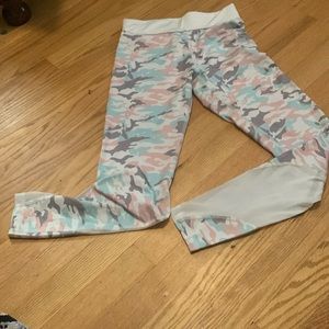Full length leggings. Blue, pink, grey pattern on white. Mesh calves. Size sm.